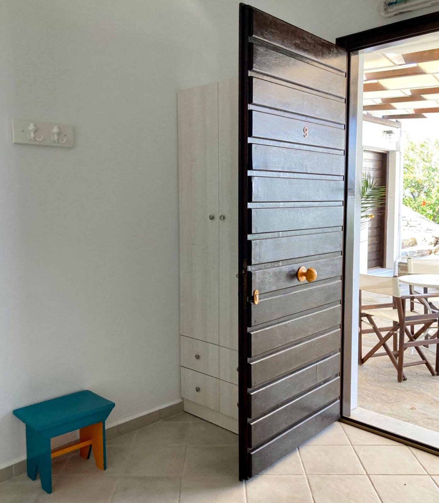 Syrou Lotos Studios & Apartments (Adults Only) Кинион Номер фото