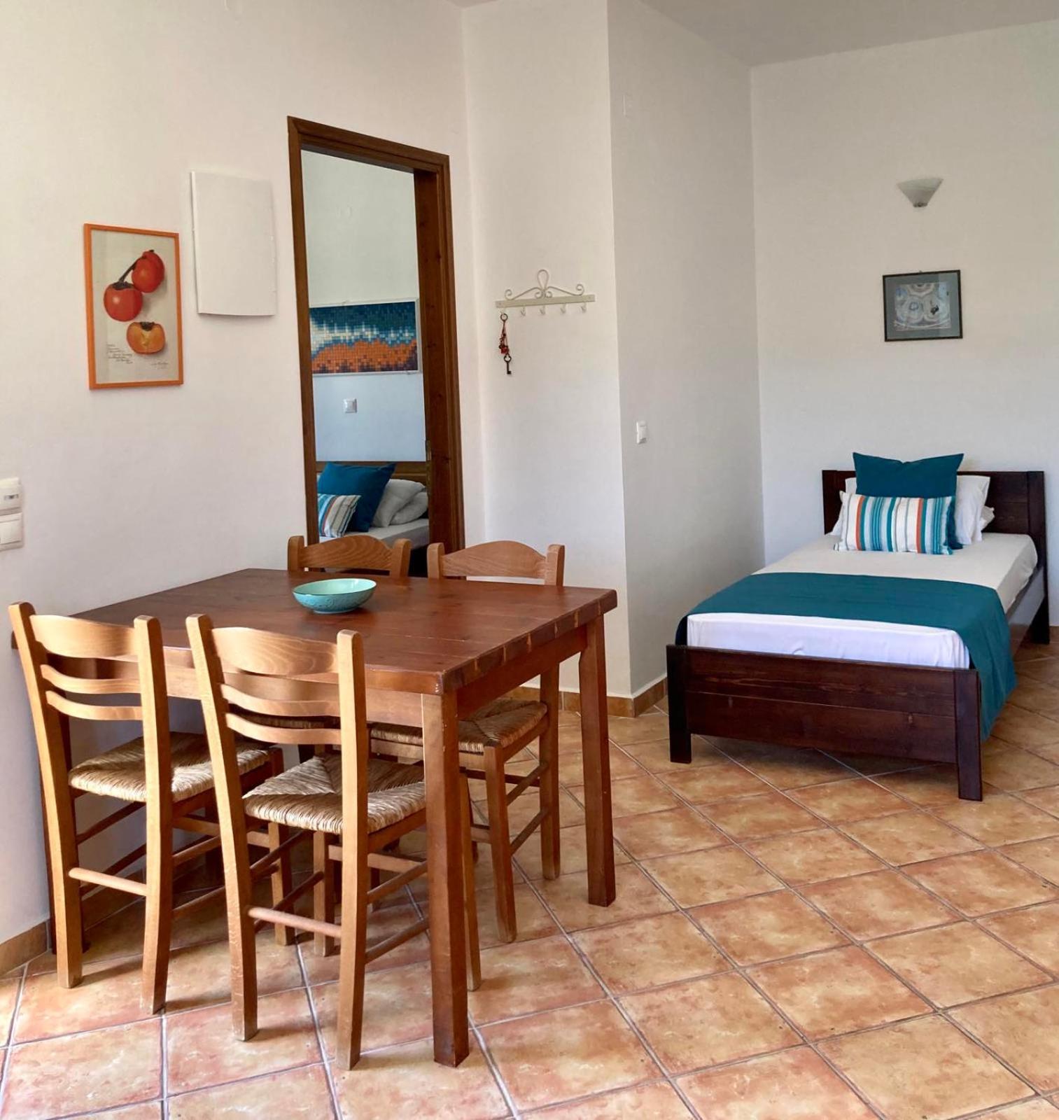 Syrou Lotos Studios & Apartments (Adults Only) Кинион Номер фото
